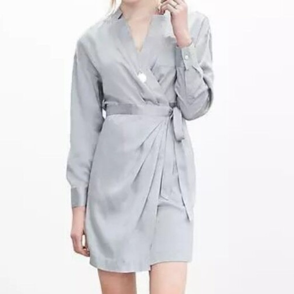 Banana Republic Other - Silk wrap